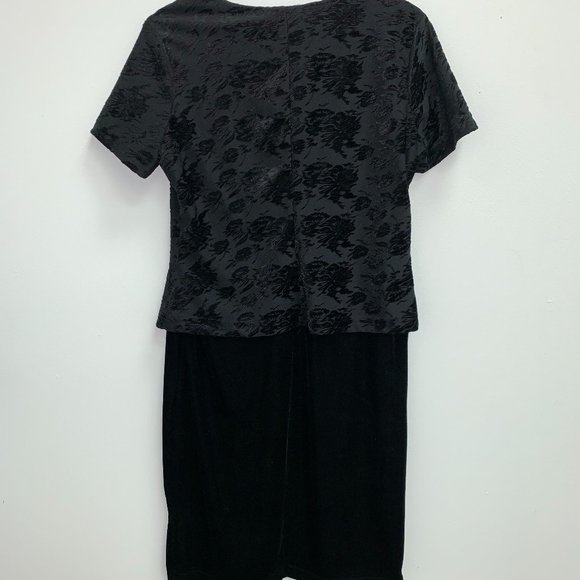 BLACK DRESS - Picture 2 of 2